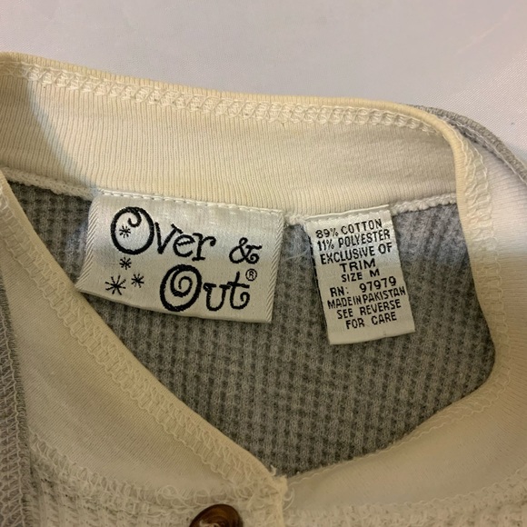 Over & Out 1/4 Button-UP Thermal Long Sleeves Gray/Ivory Top - Picture 6 of 8